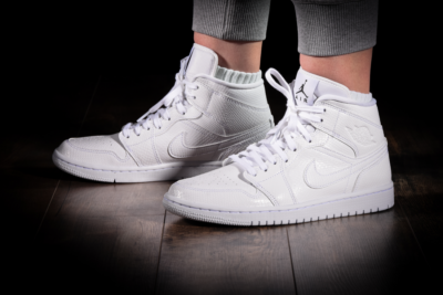 Giày Nike Air Jordan 1 Mid 'White Snakeskin' BQ6472-110 - Ảnh 4