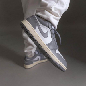 Giày Nike Air Jordan 1 Low (GS) 'Vintage Grey' 553560-053 - Ảnh 5