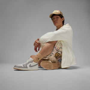 Giày Nike Air Jordan 1 Low 'Red College Grey' 553558-169 - Ảnh 2